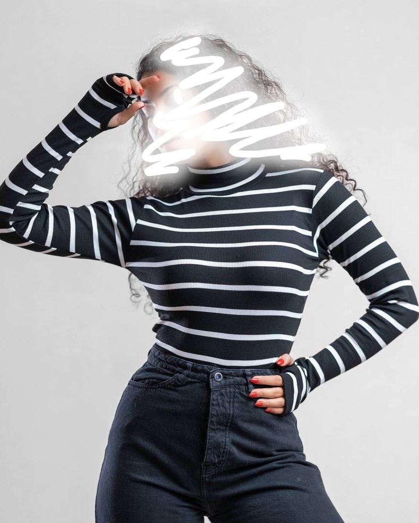 Picsart_25-11-03_13-42-52-758